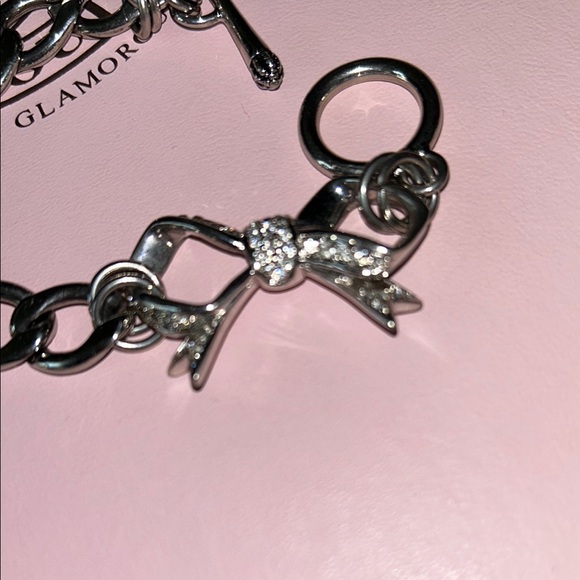 Vintage Juicy Couture Silver Chain Bracelet with Bling Bow - Picture 8 of 15